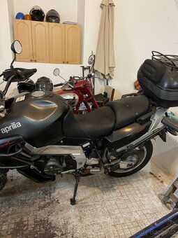 Aprilia Caponord 1000 - 5