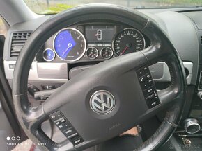 VW Touareg 3.0Tdi 176Kw  4x4 Webasto dálkové NAVI KAMERA - 5