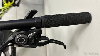 Zánovní kolo GT Aggressor, kola 27,5, pro jedzce od 155cm - 5