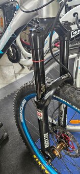 Vidlice Rock Shox Pike RCT3 stavitelná 160mm - 5