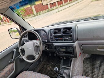 Suzuki Jimny 1.3 benzin 4x4 - 5