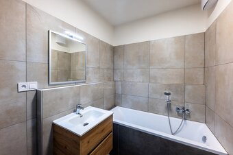 Pronájem bytu 2+kk, 45 m² - Plzeň - Jižní Předměstí - 5