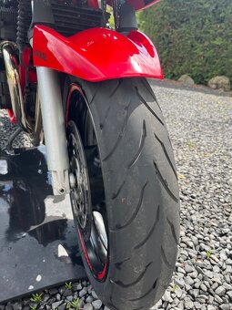 Suzuki bandit 650s - 5