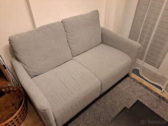 2 místná pohovka IKEA ANGERSBY, Knisa světle šedá - 5