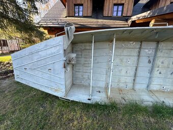 Loď plechová - 5