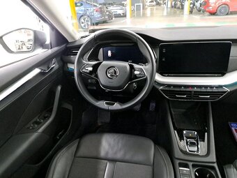 Škoda Octavia Combi 2.0TDI Style - 5