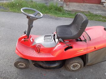 Zahradní traktůrek Rider Mountfield - 5
