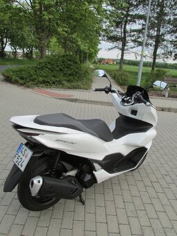 Honda PCX 125 ,r.9/2021, 2500 km - 5