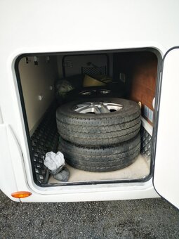Obytné auto FIAT Ducato XGO Alkoven - 5