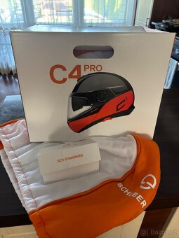 SCHUBERTH C4 PRO velikost M /57 - 5