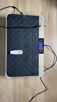 KLARFIT Vibe VX vibrační plošina - efektivní cvičení doma - 5