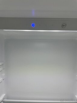 Nová lednice CHIQ FBM260L - 5