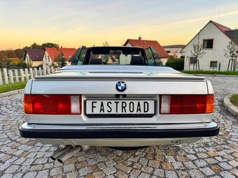 BMW E30 325i cabrio - 5