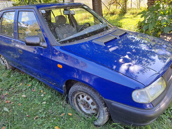 Prodám Škoda felicie rok 1998, 1.3 MPI na náhradní díly - 5