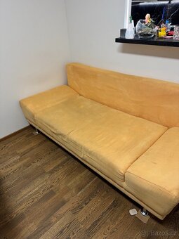 Rozkládací pohovka s úložným prostorem – žlutá, 2 místa na s - 5