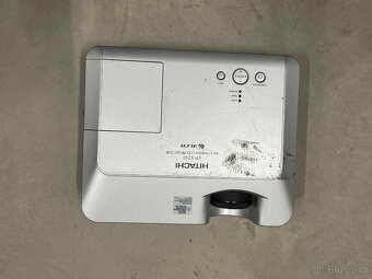 Projektor HITACHI CP-X250 - 5