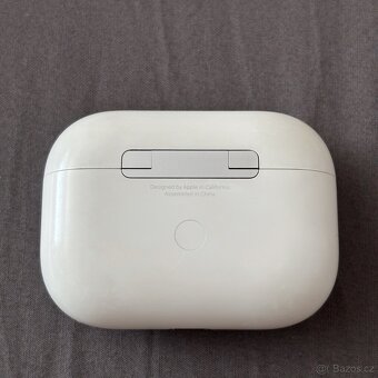 Apple AirPods Pro prvej generácie - 5