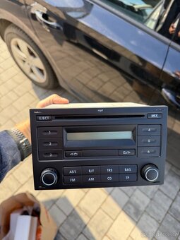 Autorádio VW T5 - 5