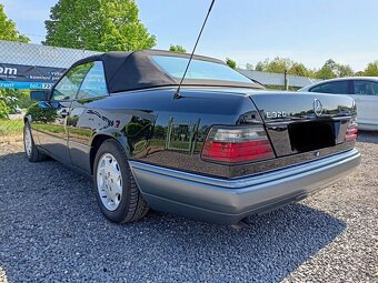 Mercedes-Benz 320 Cabriolet - 5