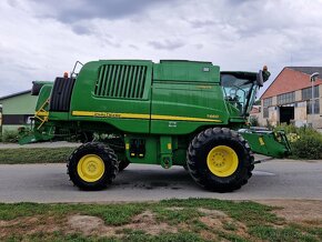 Sklízecí mlátička John Deere T660 HM - 5