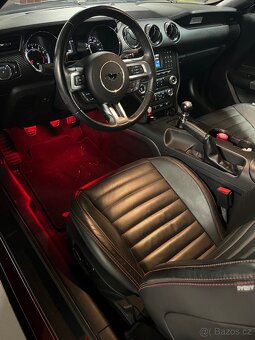 Ford Mustang 3,7 V6 Manuál - 5