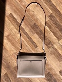 Kožená kabelka DKNY - nová - 5