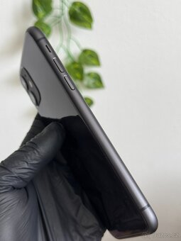 iPhone 11 128GB - záruka, DPH - 5