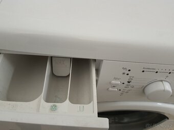 DOVOZ MOŽNÝ úzká A+++ moderní Whirlpool pračka - 5