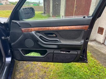 BMW e38 - 5
