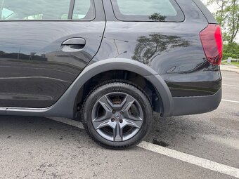 Dacia Logan MCV Stepway/0.9 TCe/tažné/ČR/servis. kn./78 tkm - 5