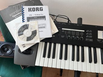 Korg triton tr 76 top stav - 5