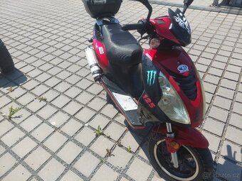Prodám skútr 125ccm - 5