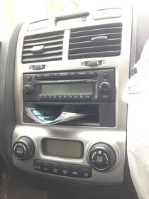 Kia Sportage 2,0CRDI 82kW 4x4 man.2005 - díly - 5
