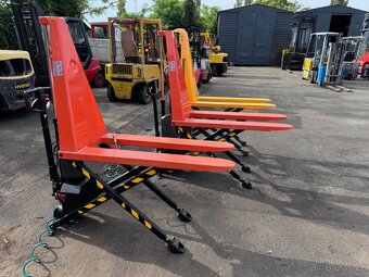 Nůžkový paletový vozík BT s elektrickým zdvihem - 5