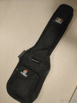 Baskytara Warwick Vampyre s příslušenstvím - 5