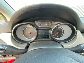 Opel Astra 1.4 Turbo 2016 - 5