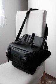 Brašna Wandrd Rogue Sling 6l + Laptop case - nová - 5