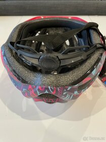 Giro - helma na kolo - 5