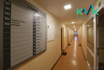 Nebytový prostor vhodný pro kancelář, učebnu apod. v Ostrově - 5