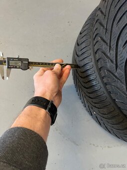 Zimní pneu BF Goodrich 185/60 R15 - 5