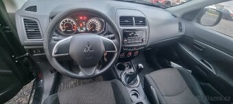 Mitsubishi ASX - 5
