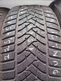 225/45/17 Dunlop - 5