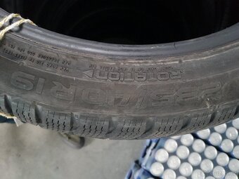 235/40R19 pneumatiky Nokian WR Snowproof - 5