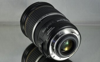 Canon EF-S 17- 55mm f/2.8 USM IS 1:2.8APS-C Zoom - 5