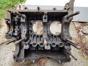 Volkswagen Brouk - blok motoru - 5