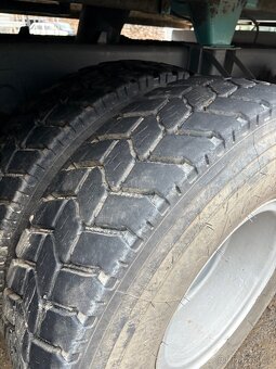 Tatra 815 sklápěč - 5