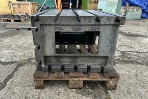 Kostka upínací Vb 8 s T-drážkami - 5