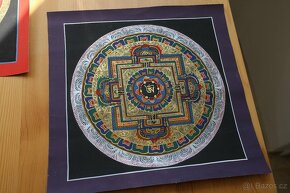 Ručně malovaná tibetská mandala thangka z Indie 5 - 5