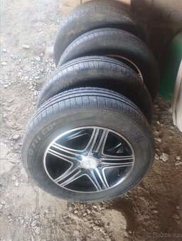 Letní pneu LAUFENN s disky - 5