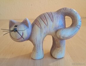 Soška KOČKA 2 s fousky - 5